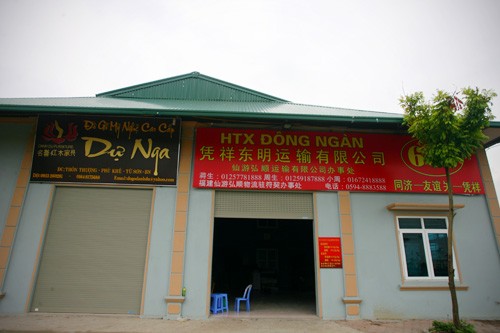 Các doanh nghiệp ở đây chủ yếu do người Việt đứng tên, nhưng người Trung Quốc lại núp bóng phía sau để thu mua gỗ trắc.
